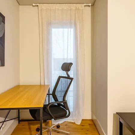 Apartment Akicity Cais Sodre River Lisbon